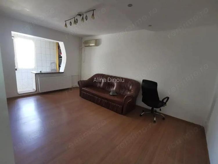 Apartament 3 camere Dristor 1/4 bloc 1982 Apartament 3 camere Dristor 1/4 bloc 1982