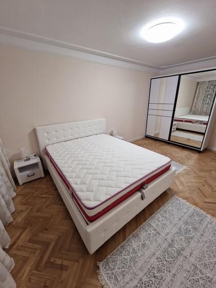 Spre chirie apartament 2 camere, Tătărași - 2