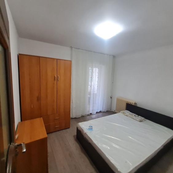 Inchiriez apartament cu doua camere - 4