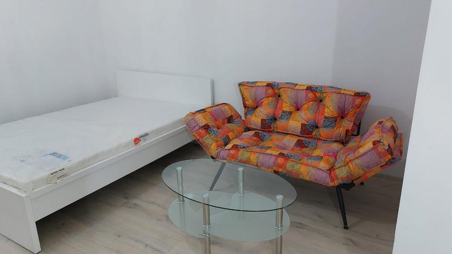 Proprietar, inchiriez garsoniera complet renovata si mobilata modern - 2