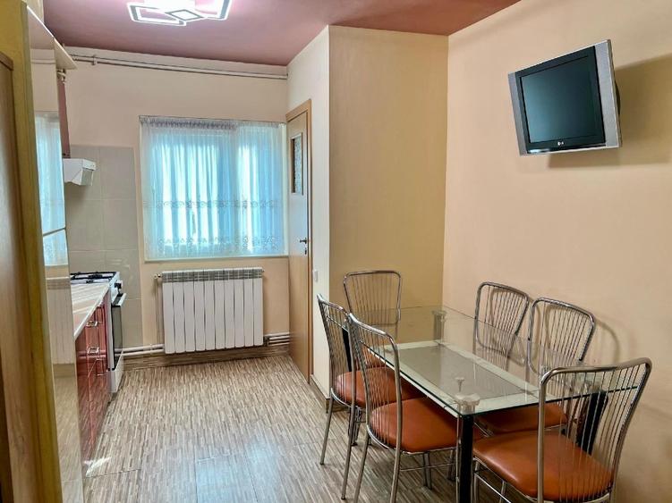 Proprietar vand apartament cu 3 camere cu centrala+ baxa, in zona Girocului  - 8