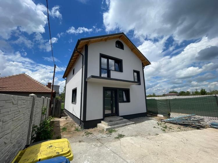 Casa semifinisata P+1 cu 643mp de teren in Bariera Valcii - 2