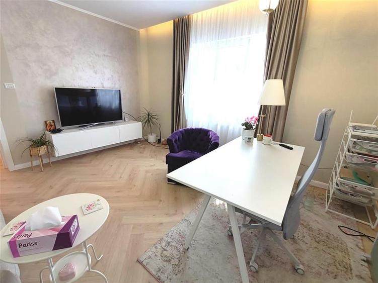 Casa cu 4 camere - Grivitei - 2