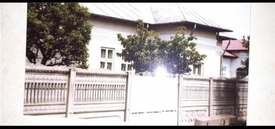 Vand casa in orasul corabia olt - 1