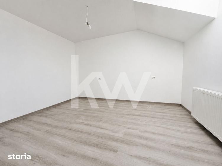 Apartament cu 3 camere în Stupini