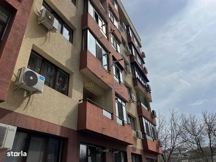 Apartament cu 2 camere, mobilat în Metalurgiei