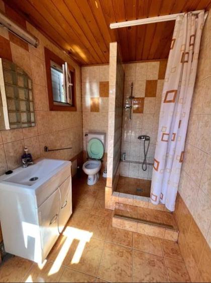 Casă cu 2 camere în Corbu