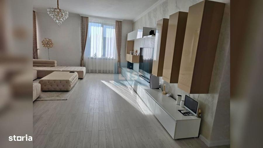 Casă cu 4 camere în Central
