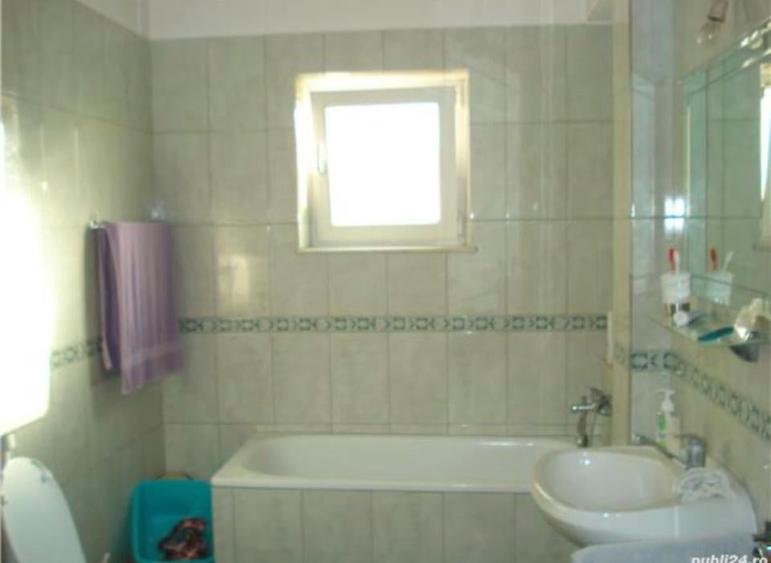 Apartament cu 2 camere decomandat, mobilat în Tomis I