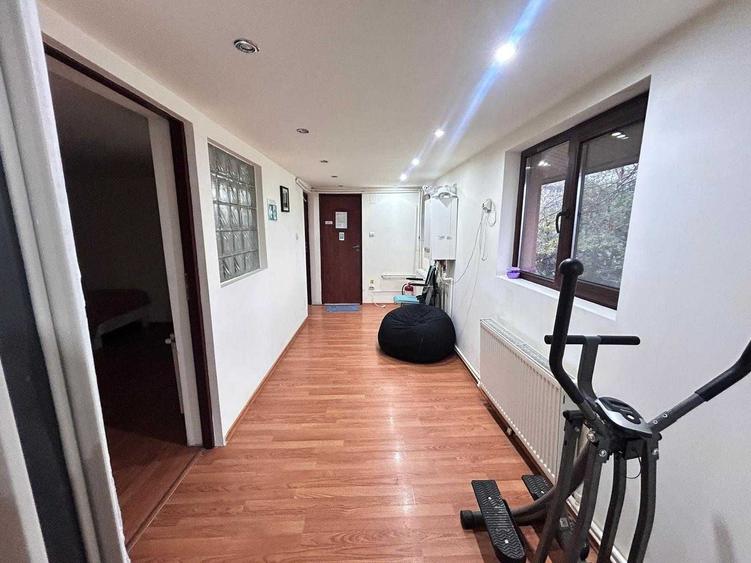 Casă cu 4 camere cu Teren 285 Mp în 16 Februarie