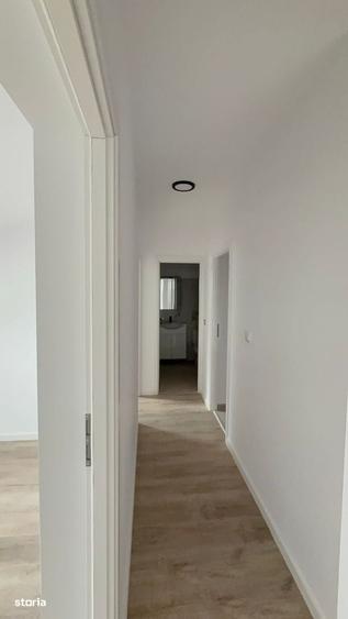 Apartament cu 3 camere decomandat în Chiajna