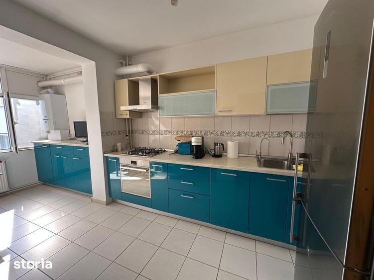 Apartament cu 3 camere decomandat, mobilat în Aviatorilor