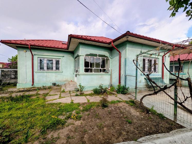 Casa 3 camere + Anexa, curte 300 mp - 3
