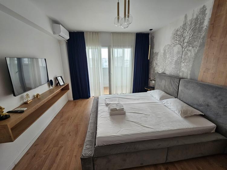 Apartament cu 3 camere semidecomandat în Națiunile Unite