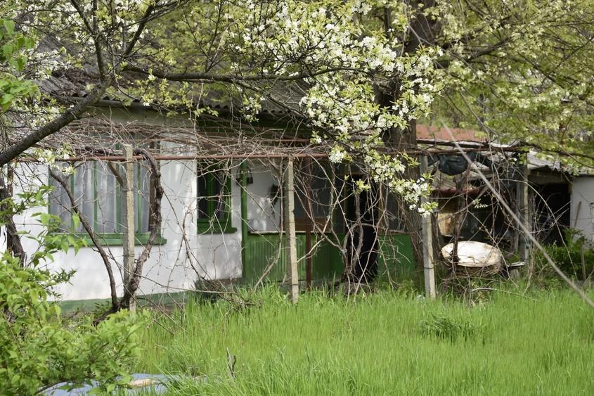 Casă individuală cu 3 camere cu Canalizare în Sud-Est