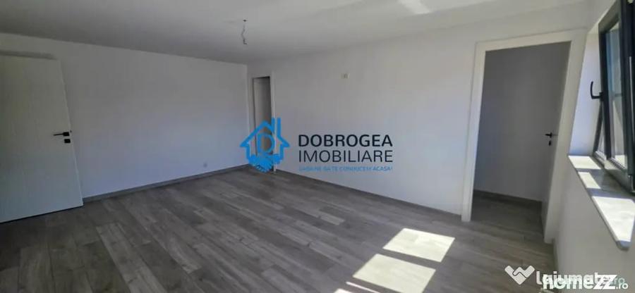 Casă cu 1 camere cu Teren 300 Mp în Păcii