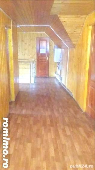 Casă cu 5 camere în Buziașului