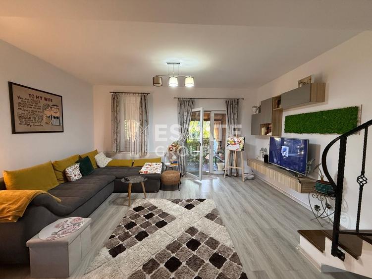 Duplex cu 4 camere cu Canalizare în Dumbrăvița