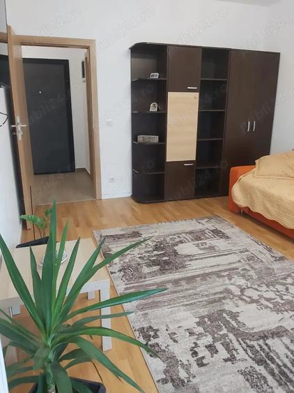 Garsonieră decomandată în Albert