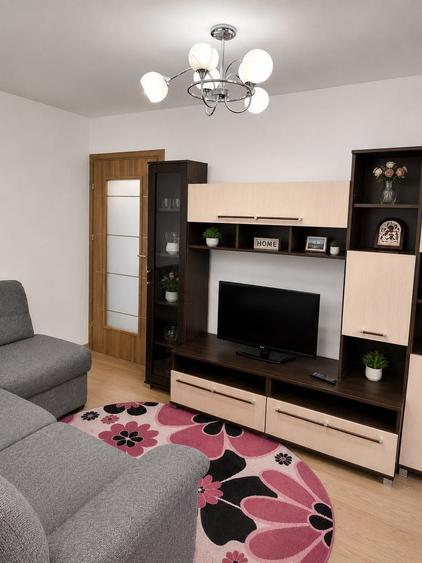 Apartament cu 2 camere nedecomandat în Central
