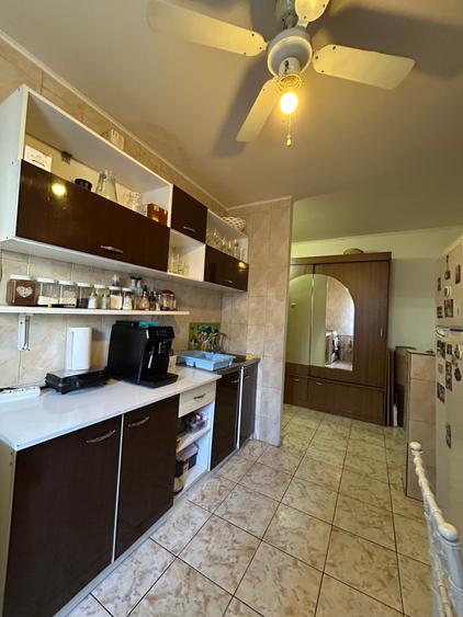 Apartament cu 2 camere decomandat în Fizicienilor