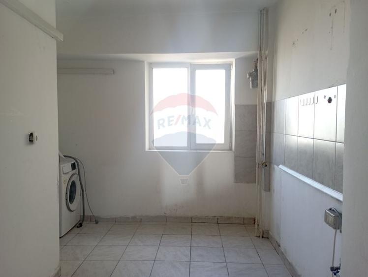 VANZARE 3 CAMERE DECOMANDAT cu VEDERE PANORAMICĂ LAC | ET 11 | 72mp - 12