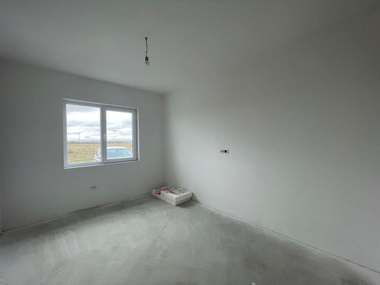 Duplex cu 4 camere ST 365MP -158.800€ în Moșnița Nouă - 8