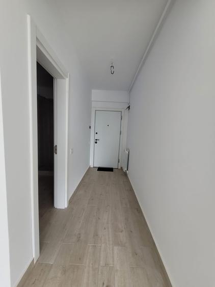 COMISION 0! SUPER PRET - STUDIO  FINALIZAT 45.80 MP - ACCES PISCINA - 67900 E - 3