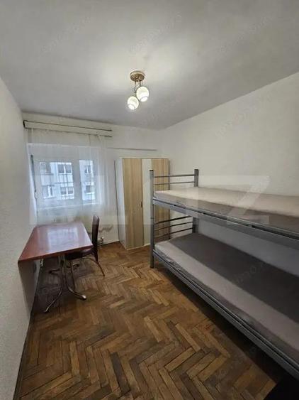 Apartament 4 camere, 85 mp, zona Centrala - 2