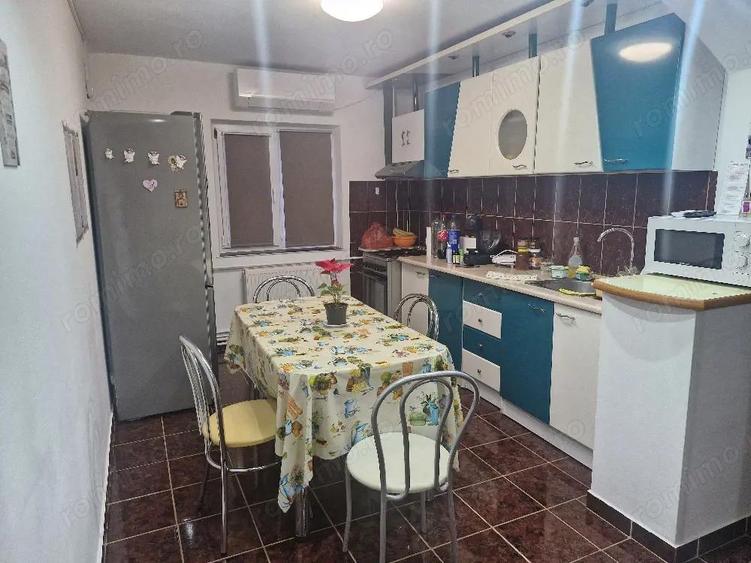 114000 euro!Proprietar! De vanzare 3 camere decomandate! - 5