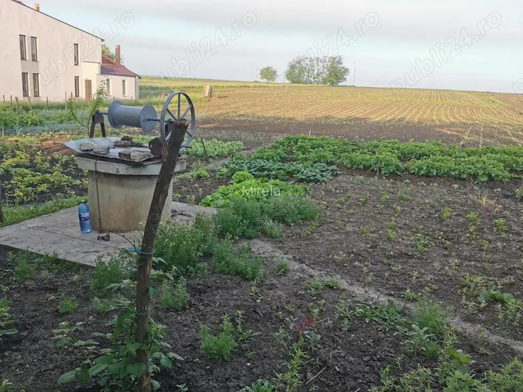 Casa cu teren intravilan -Seliste-Boto?ani, com. MILEANCA