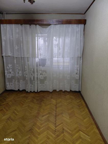 Apartament decomandat 3 camere Zona Hotel Traian - 3