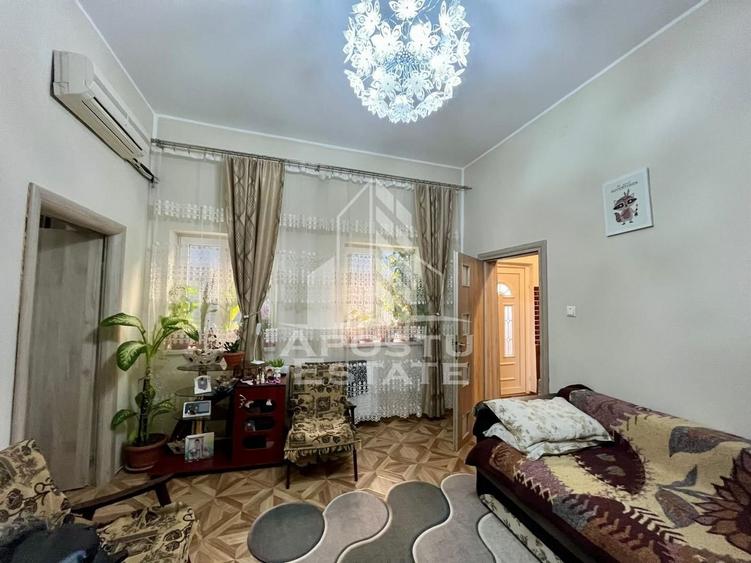 Apartament 2 camere, curte comuna,zona Traian - 3