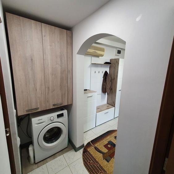 De vanzare - Apartament 2 camere zona Steaua - 1