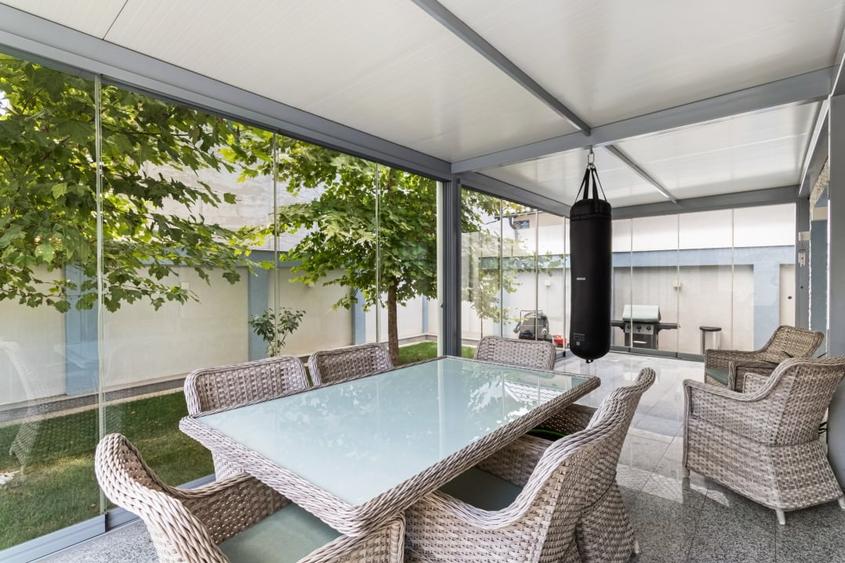 Casa eleganta 4 camere in zona Hanul Piratilor – 236 mp, teren 350 mp, mobilata - 16