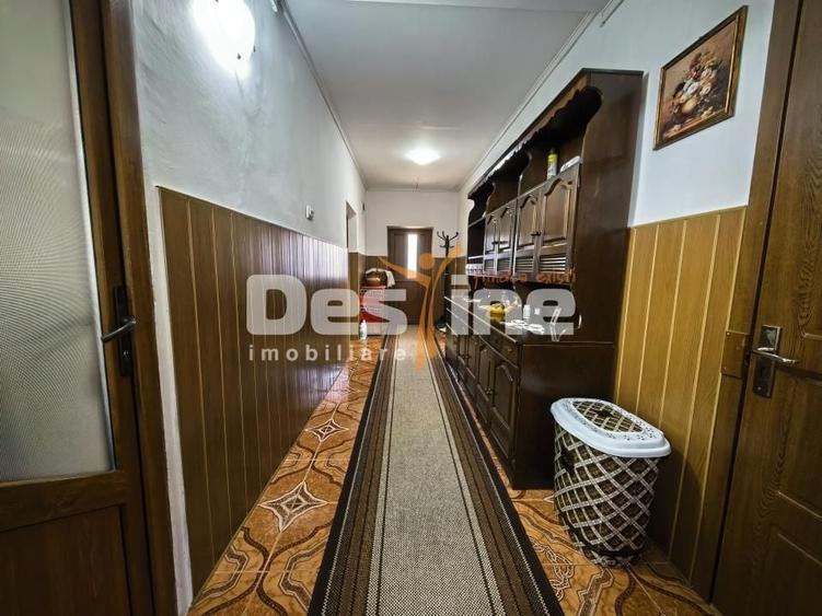 Casă individuală cu 4 camere cu Canalizare în Horpaz