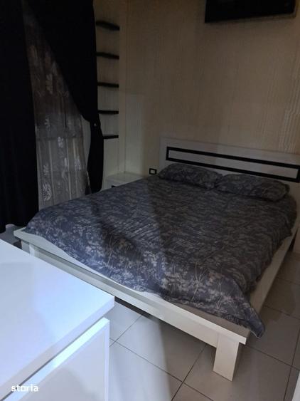 Apartament cu 3 camere în Decebal
