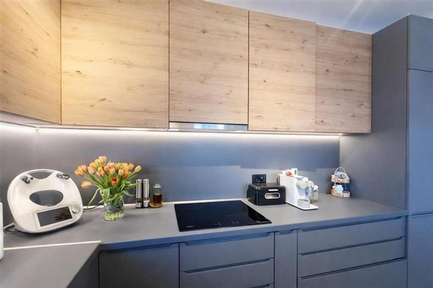 Eleganta la inaltime, Penthouse cu design unic, terasa de 40 mp si view panorami - 13