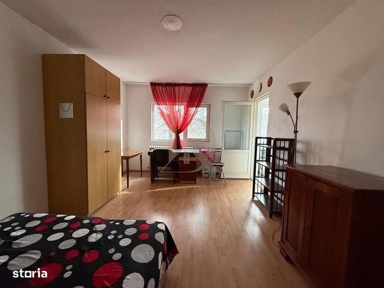 Apartament 1 camera in Podul de Fier Tg Cucu - 2