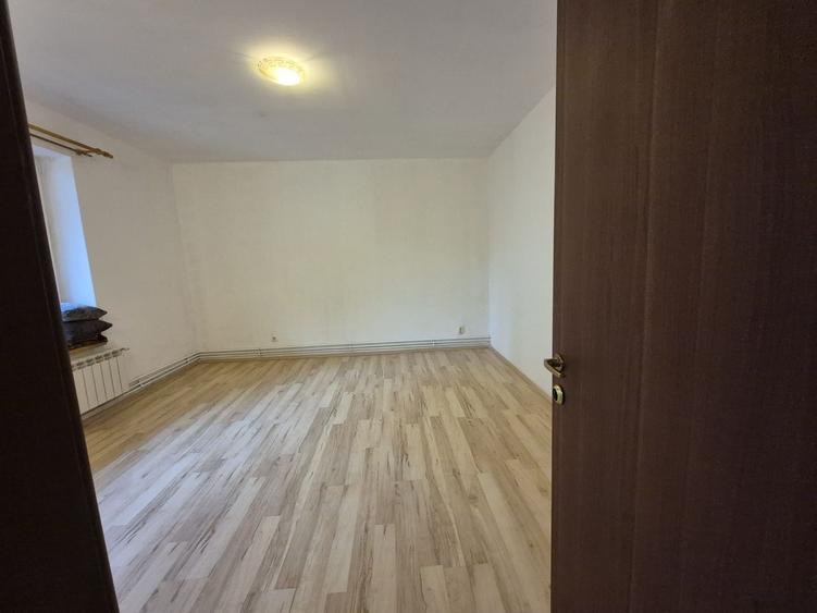 2 Camere in Vila | 1986 | Curte Privata 100M | Ion Mihalache - 4