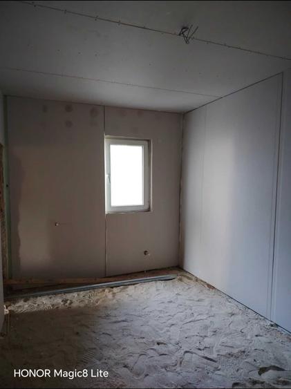 Apartament de vanzare - 3