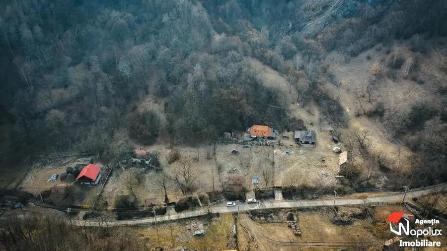 Exclusivitate! Casa cu teren Cheile Runcului - 2
