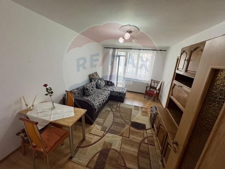 Apartament cu 2 camere de inchiriat in zona Hipodrom 1 Apartament cu 2 camere de inchiriat in zona Hipodrom 1