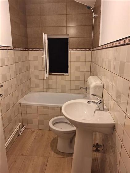 Resedinta/ spatiu profesional de inchiriat, Ghimbav – Central - 23