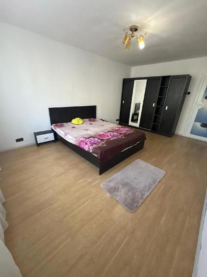 Proprietar apartament 2 camere decomandat, etaj 2, langa Shopping City Timi?oara | Mutare imediata - 5