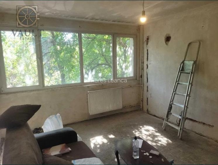 Apartament 2 camere - ETAJ 2 - zona CANTEMIR