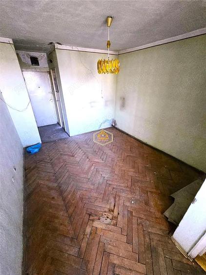 Investitie | Garsoniera pe Ostrovului | Etaj 4 - 3