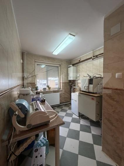 Cabinet medical pentru inchiriere, Calea Bucuresti, 113 mp utili - 11