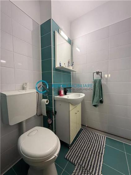 Royal Imobiliare - Apartament 3 camere zona 9 Mai - 15