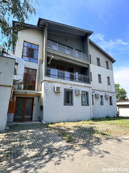 De inchiriat Apartament cu 3 camere. De inchiriat Apartament cu 3 camere.